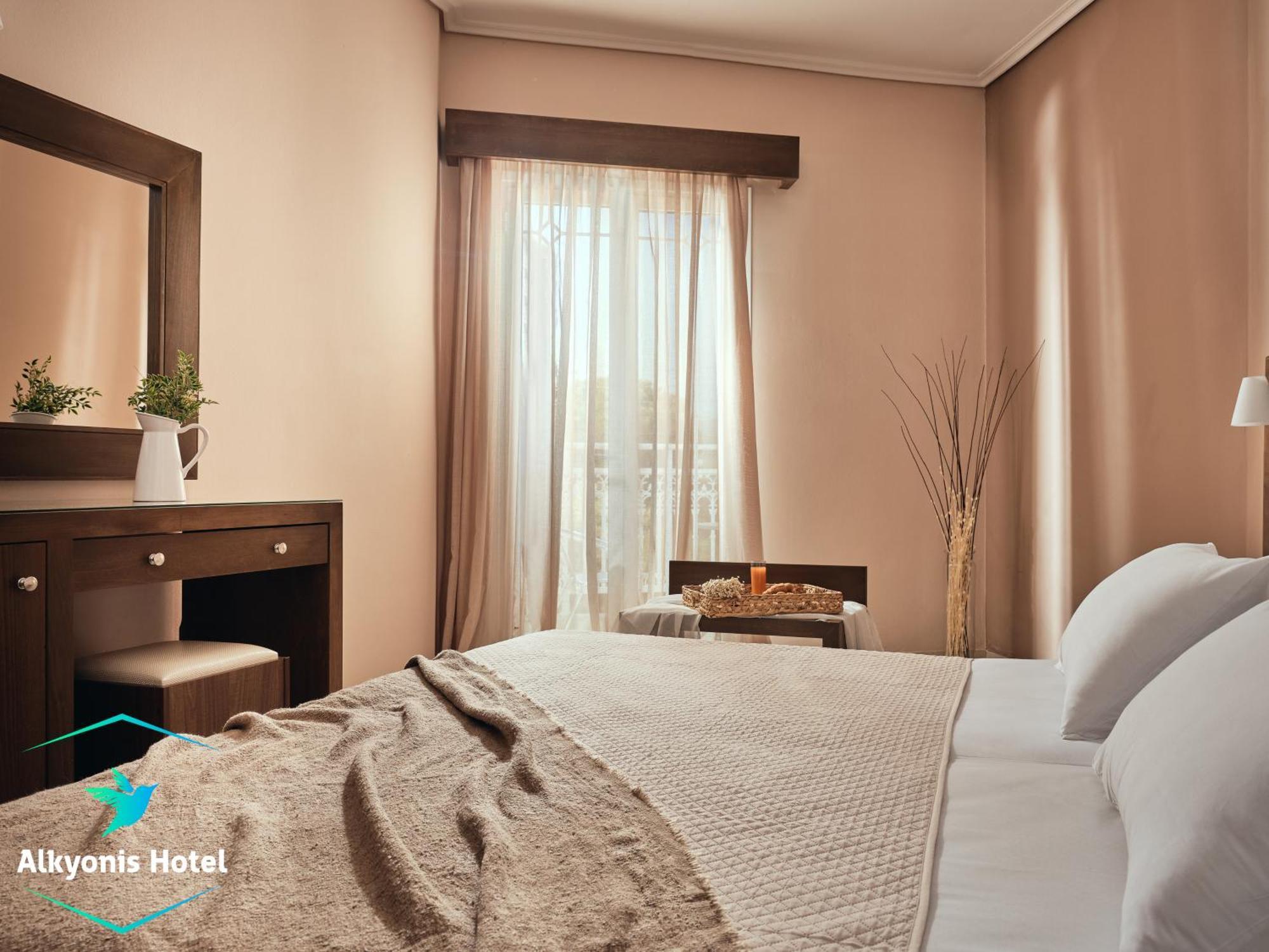 Alkyonis Hotel Лаганас Экстерьер фото
