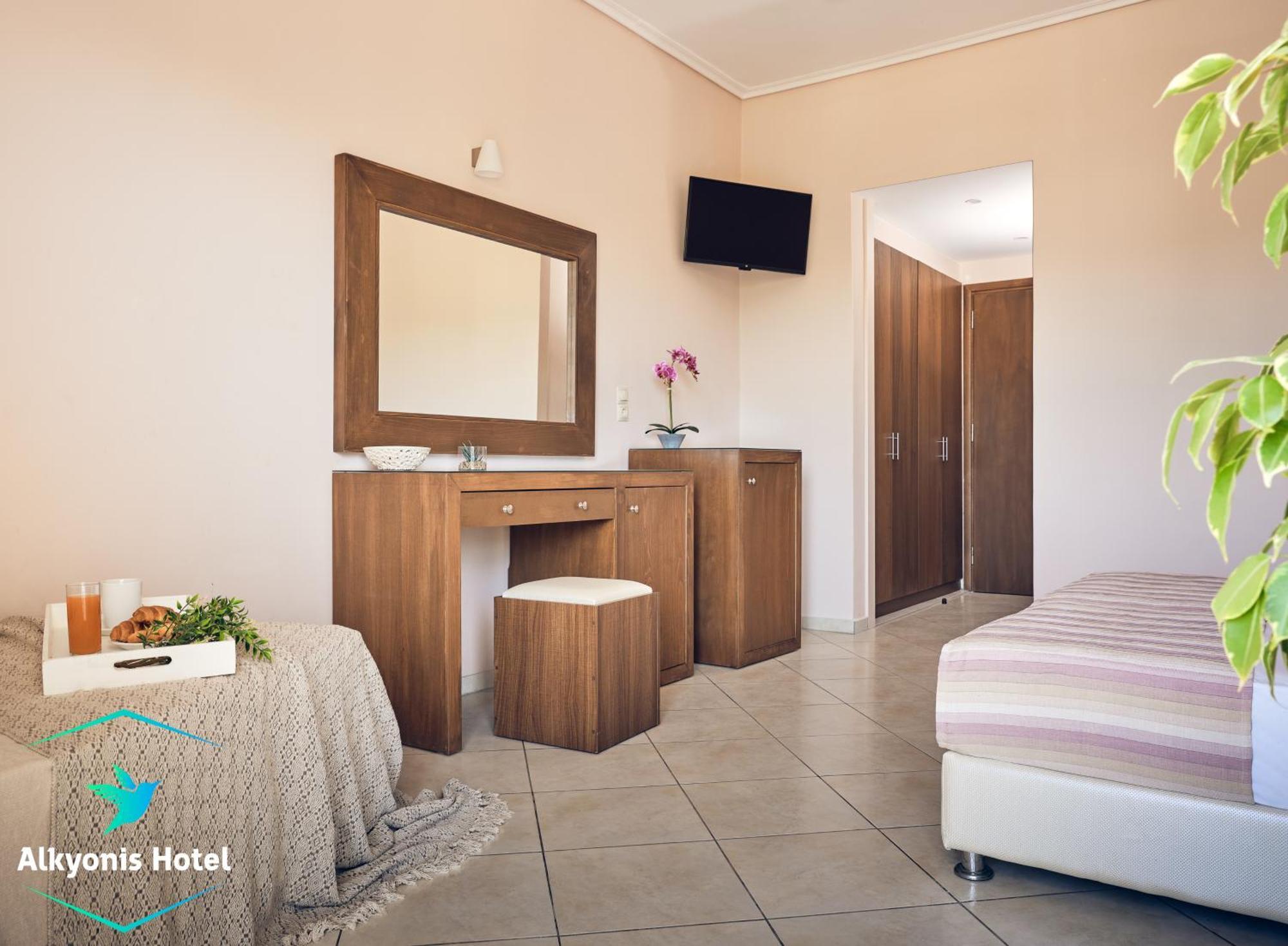 Alkyonis Hotel Лаганас Экстерьер фото